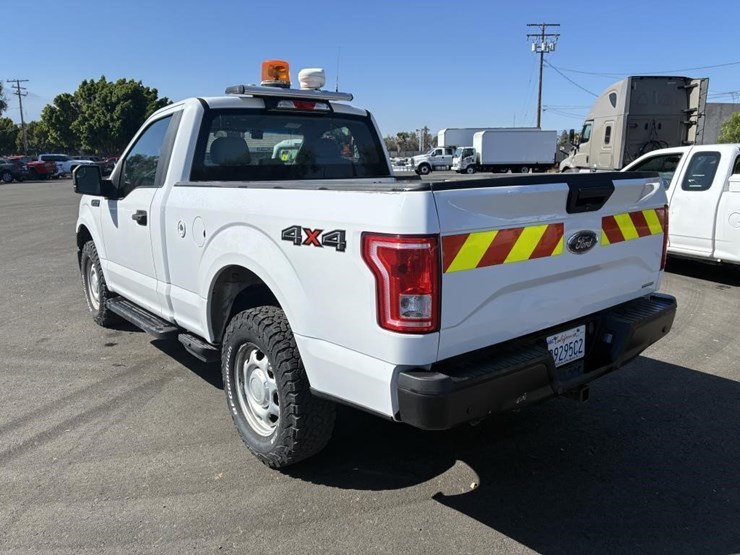 2015-ford-f150-image-4