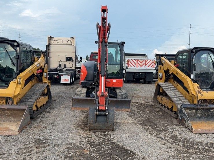 2024-kubota-kx057-5-image-2