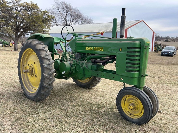john-deere-model-b-image-7