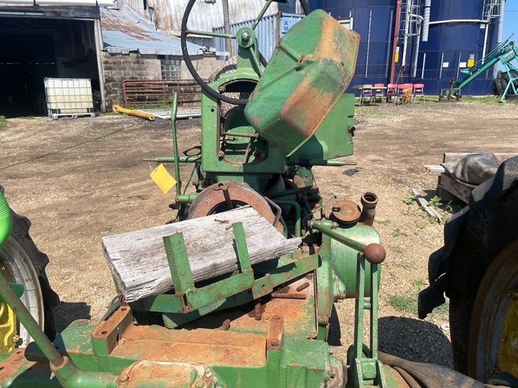 john-deere-70-image-17