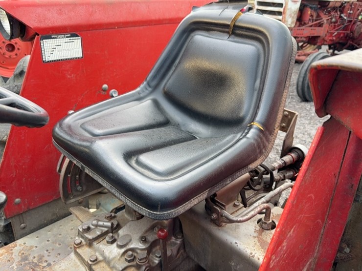 massey-ferguson-245-image-14