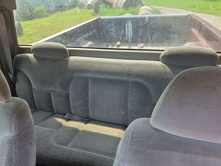 1999-chevrolet-1500-image-22