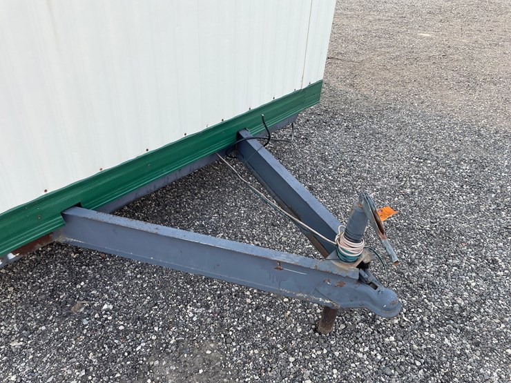 #4483-•-26'-single-axle-job-trailer-image-9