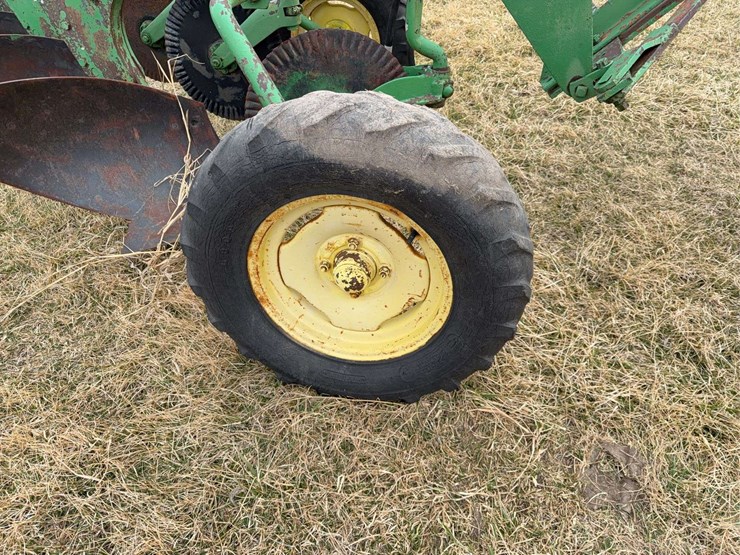 john-deere-555-image-9