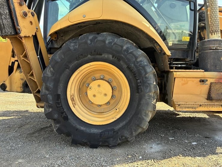 2008-caterpillar-430e-image-12