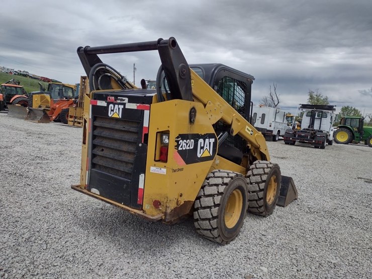 caterpillar-262d-image-30