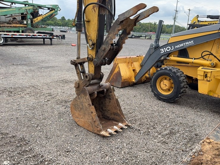 caterpillar-308c-image-13