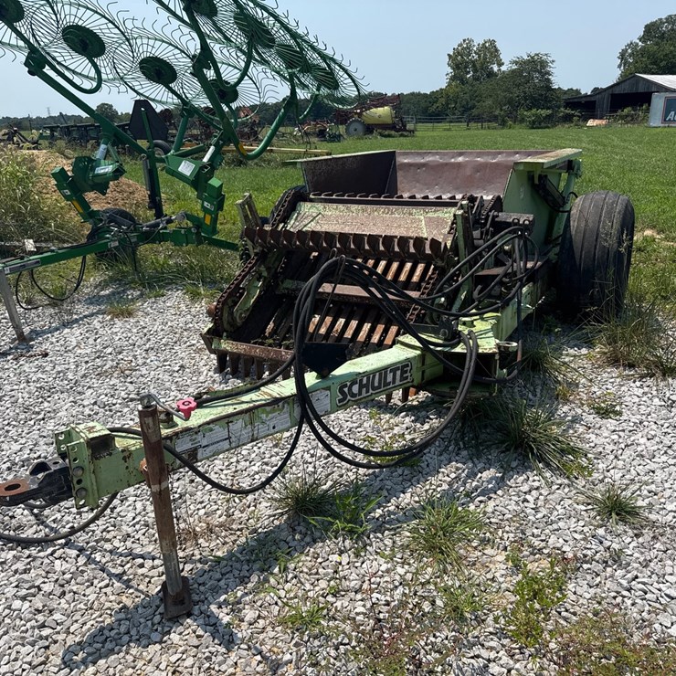 #2529 • Schulte Jumbo 320 Rock Picker