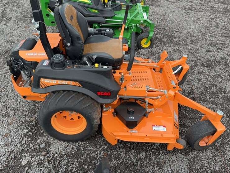 #3094-•-scag-tiger-cat-ii-zero-turn-mower-image-7