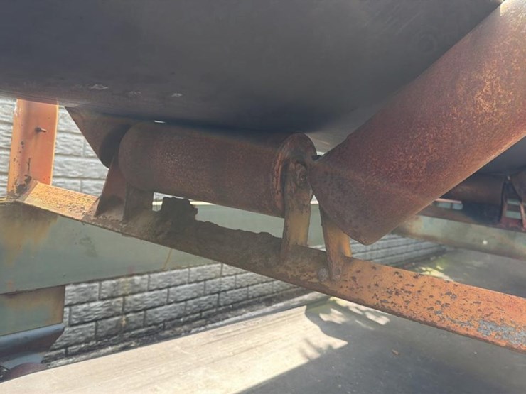 #132-•-concave-belt-conveyor-image-10