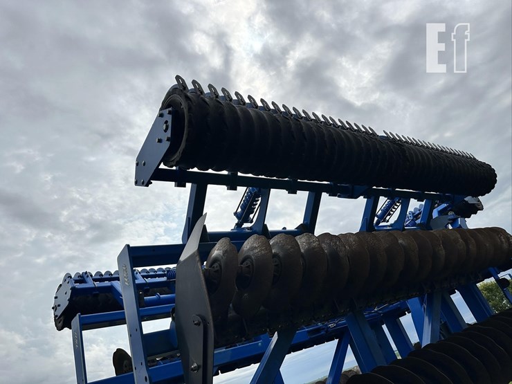 2018-landoll-7833-40-image-14