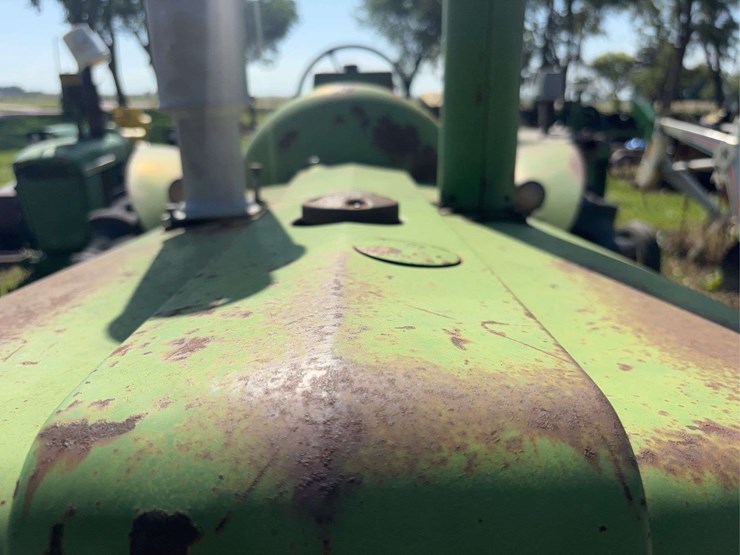john-deere-720-image-12