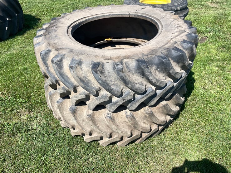 #4693-•-(2)-firestone-tires-image-3