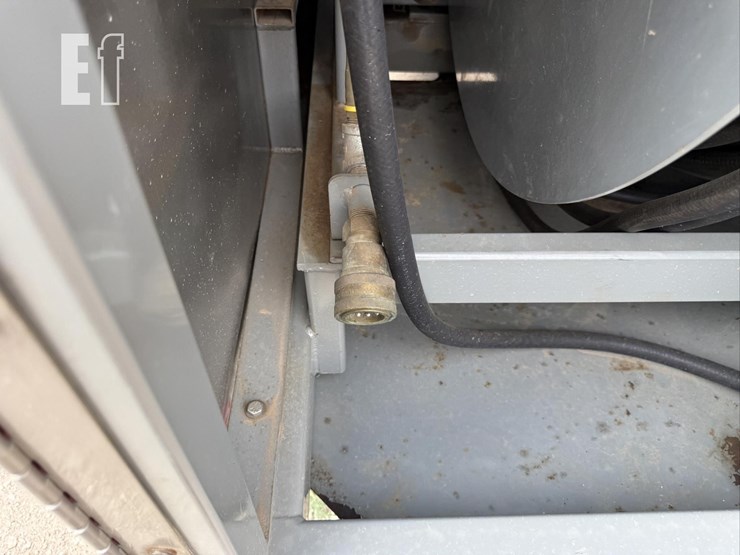 2008-wacker-neuson-e2200-image-21