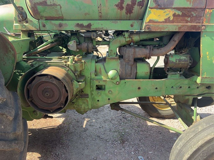 john-deere-70-image-52