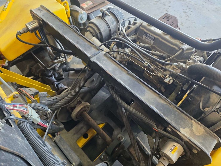 2006-wacker-crt48-ride-on-trowel,-48”,-vanguard/daihtsu-dm950g-gas-engine,-452.9-hours,-comes-with-t-image-33