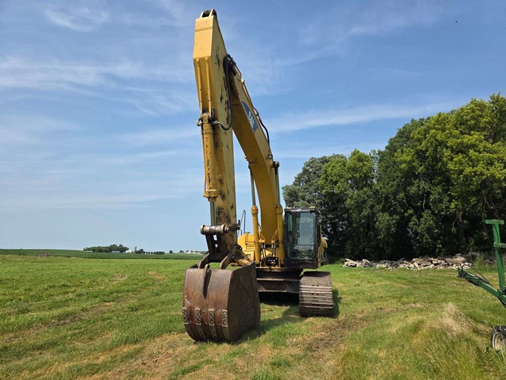 2002-caterpillar-330cl-image-3