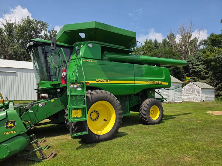 2007-john-deere-9760-sts-image-13