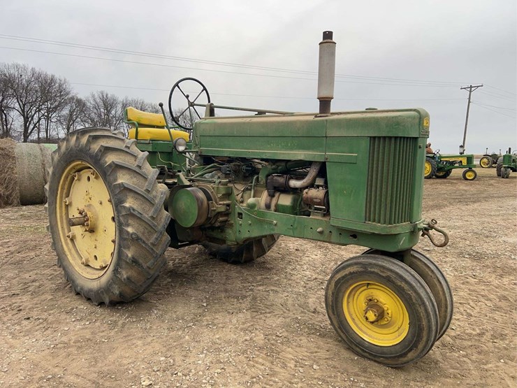 john-deere-70-image-7