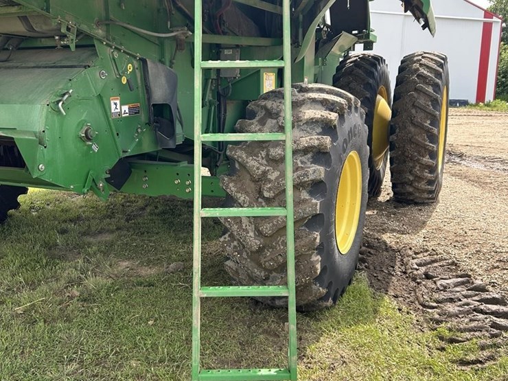 2007-john-deere-9760-sts-image-66