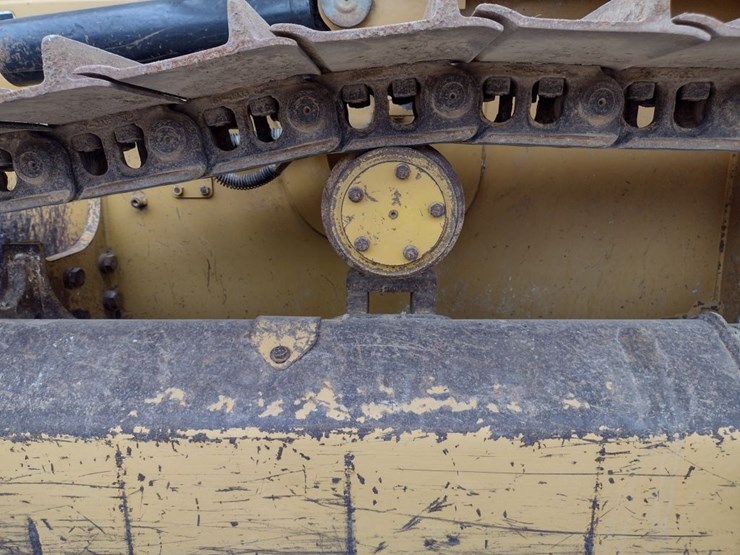 caterpillar-d4k2-xl-image-18