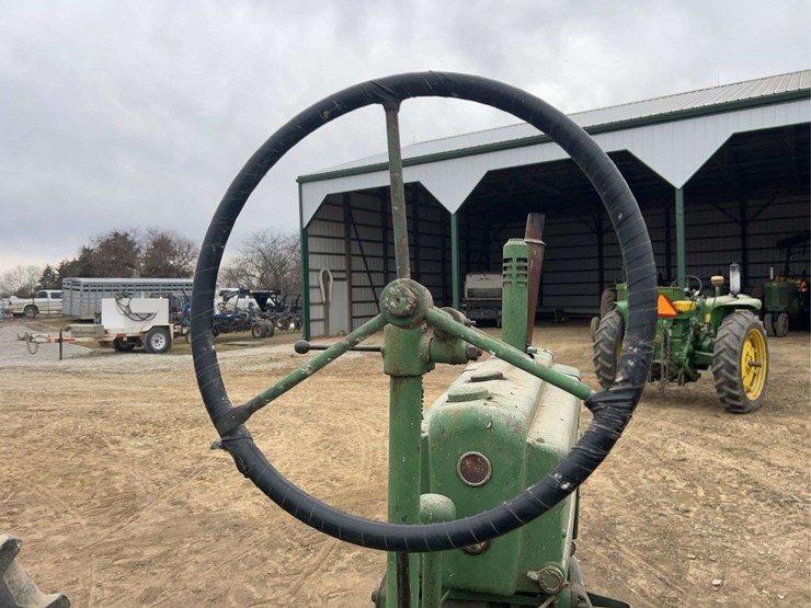 john-deere-model-b-image-36