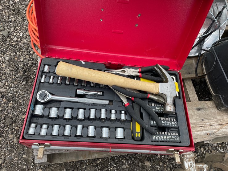 #4570-•-pallet-of-shop-supplies-image-7