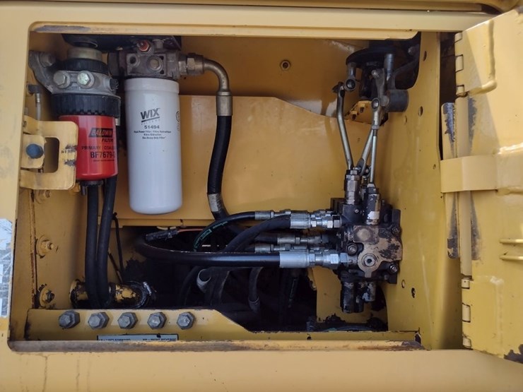 deere-650h-lgp-image-30