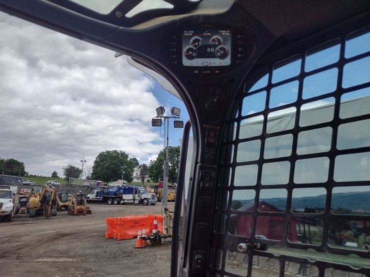 bobcat-t770-image-9