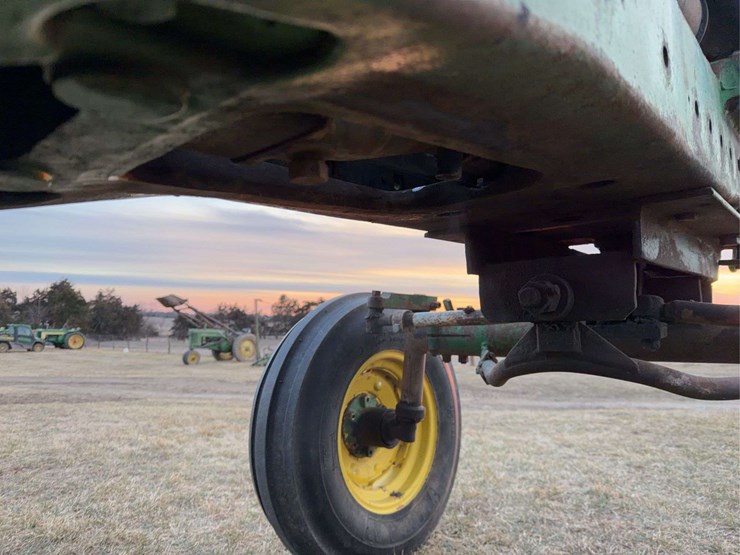 john-deere-620-image-64