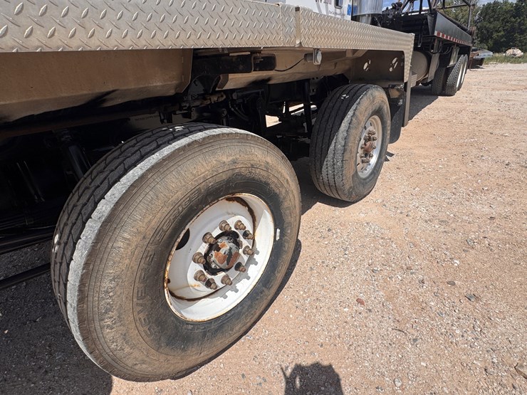 2007-western-star-6900xd-image-18