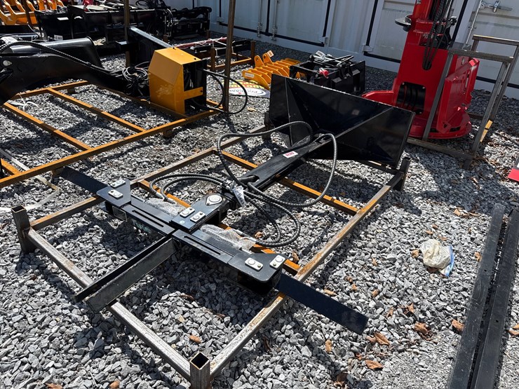 #6028-•-skid-steer-car-lift-image-2