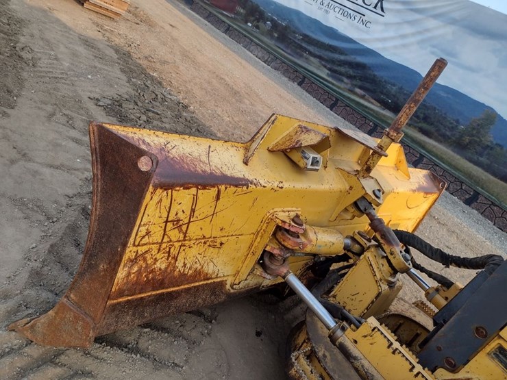 deere-650j-lt-image-21