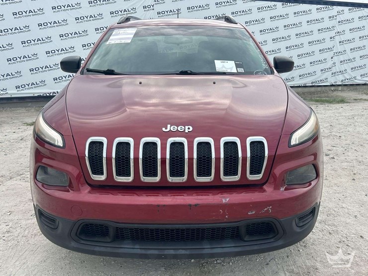 2015-jeep-cherokee-image-25