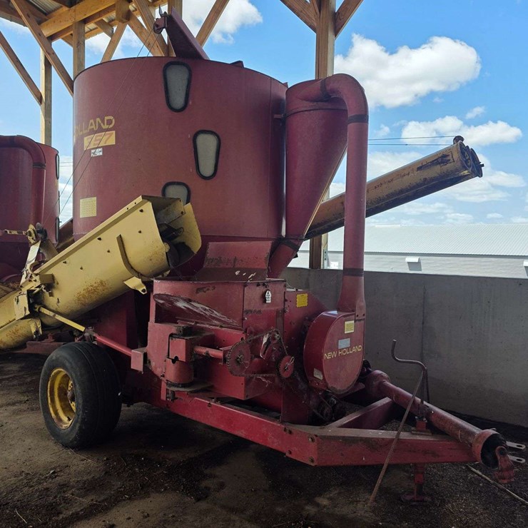 NEW HOLLAND 357