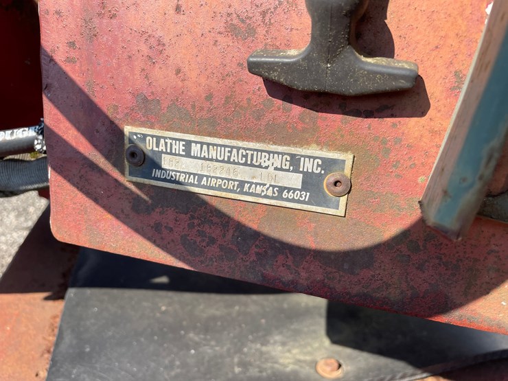 #2371-•-olathe-wood-chipper-image-14