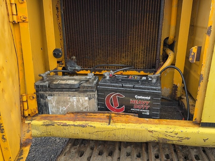 deere-490d-image-9