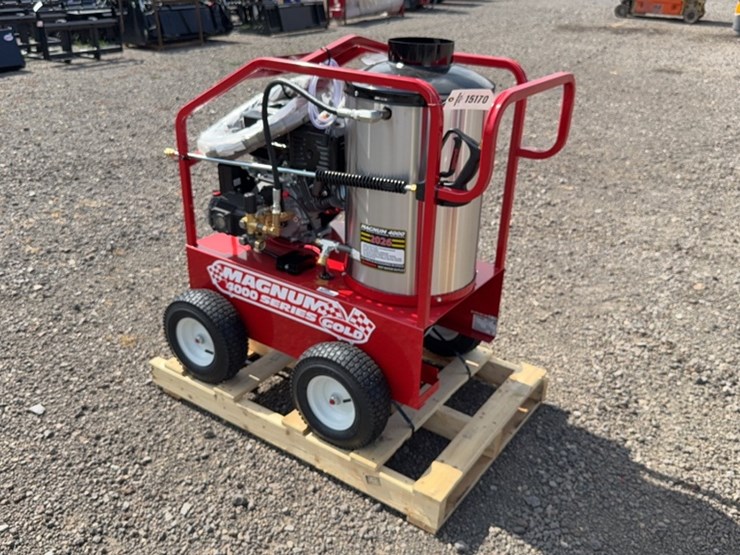 #2080-•-magnum-4000-series-heated-pressure-washer-image-5