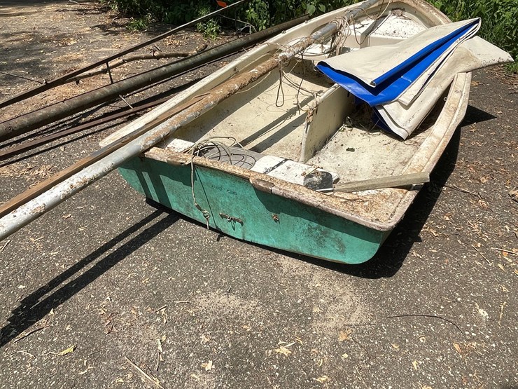 #7011-•-day-sailboat-image-7
