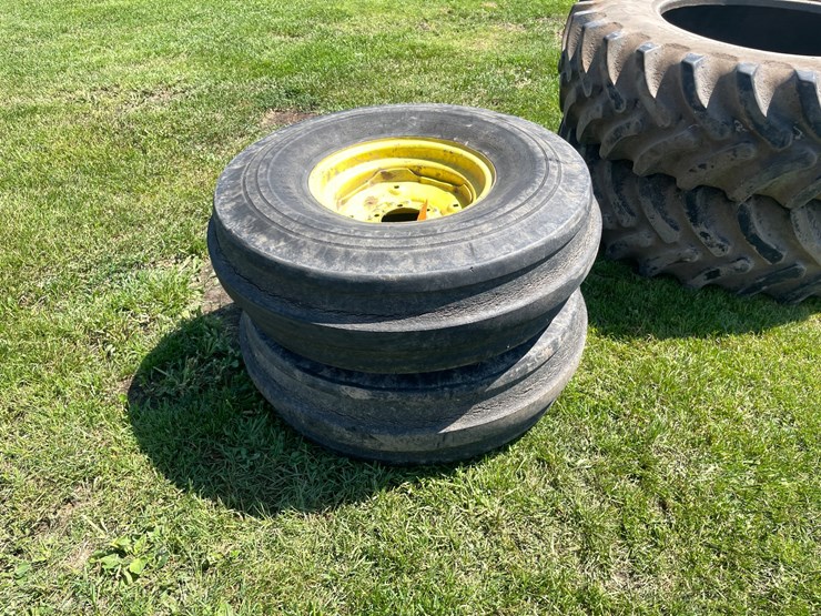 #4694-•-(2)-firestone-tires-image-2