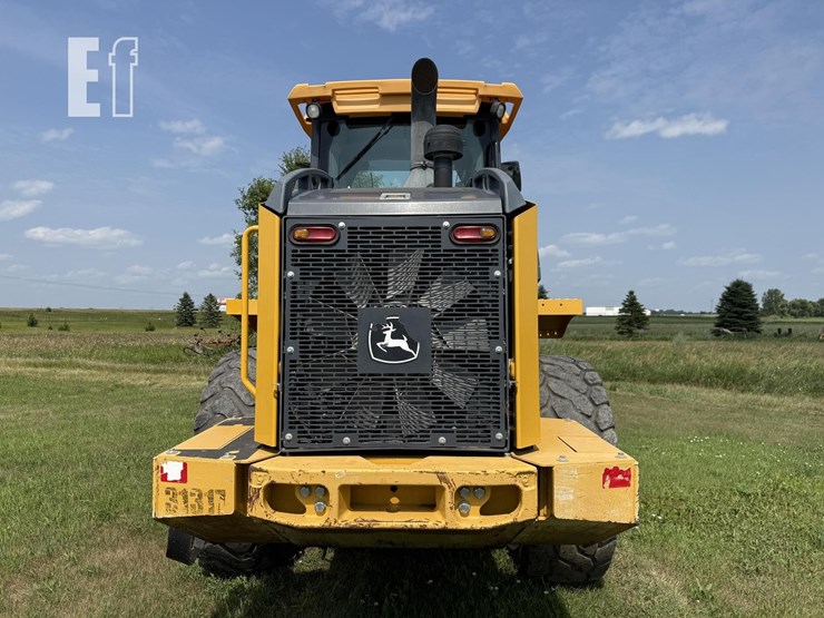 2019-deere-524l-image-26