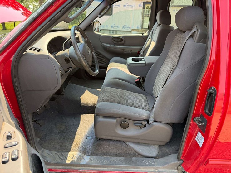 2004-ford-f150-image-43