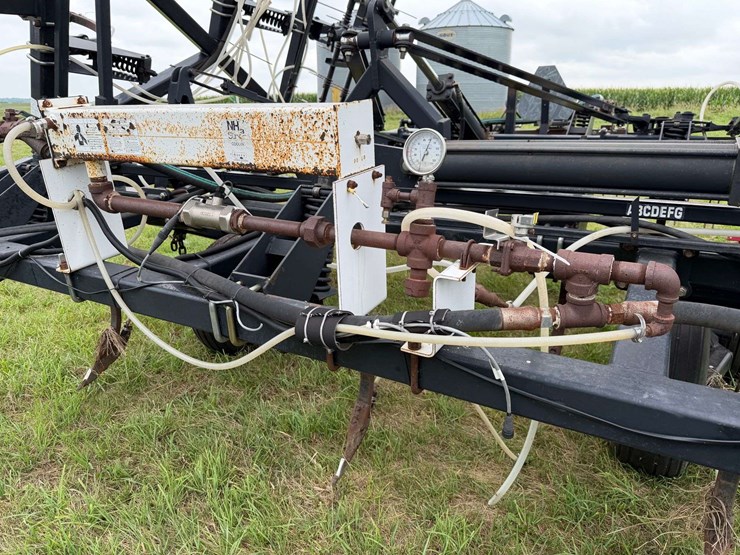 flexi-coil-model-340-41’-chisel-plow,-set-up-for-anhydrous-currently,-3-bar-coil-tine-harrow,-hydrau-image-11