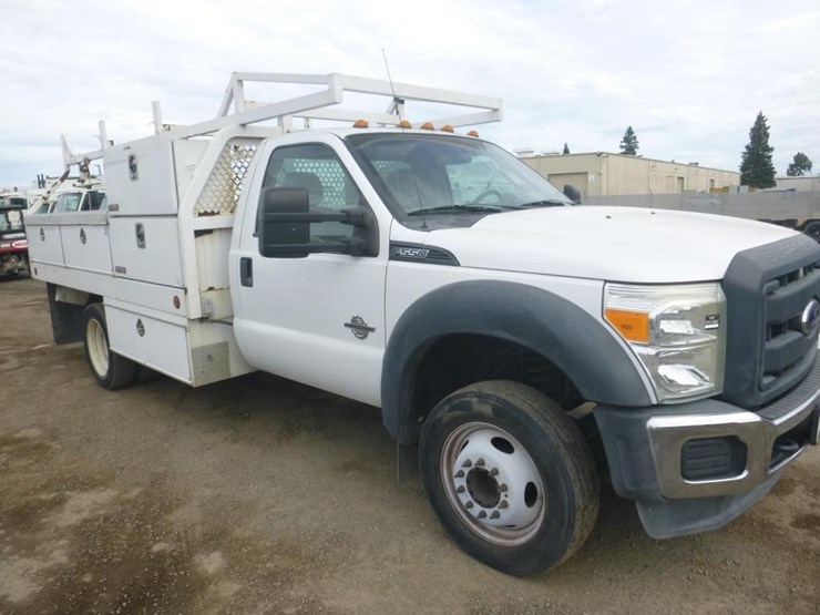 2015-ford-f550-image-2