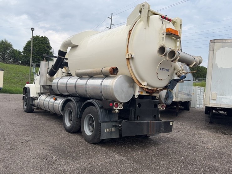 1997-vactor-2115-image-12