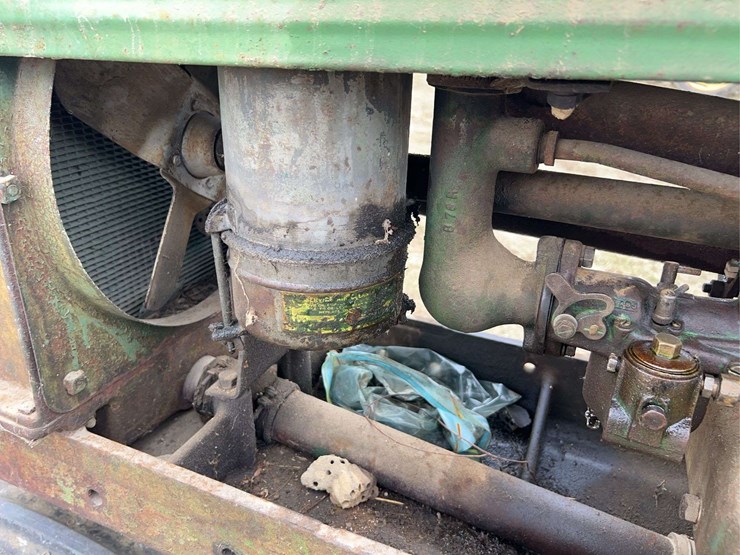 john-deere-model-b-image-57
