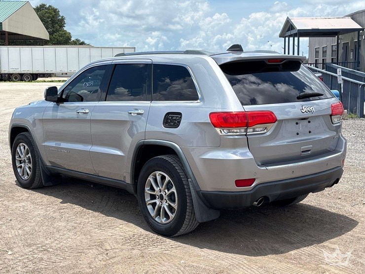 2014-jeep-grand-cherokee-image-4