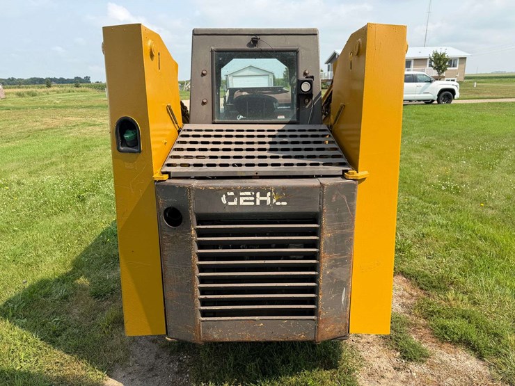 gehl-6625-image-9