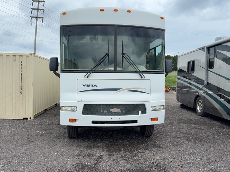 #3000-•-2007-winnebago-vista-30'-motorhome-image-2