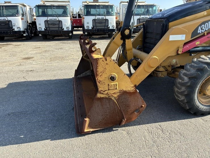 2008-caterpillar-430e-image-5